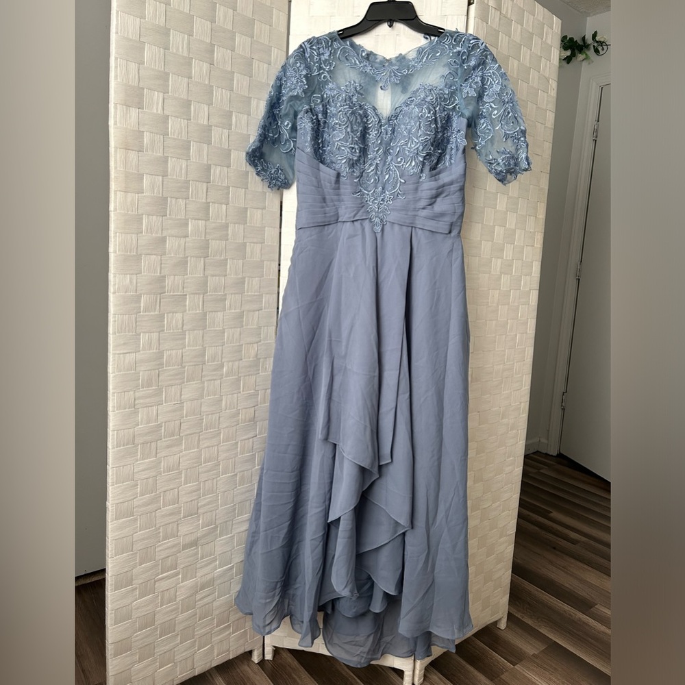 Chic Blue Embroidered Prom Dress